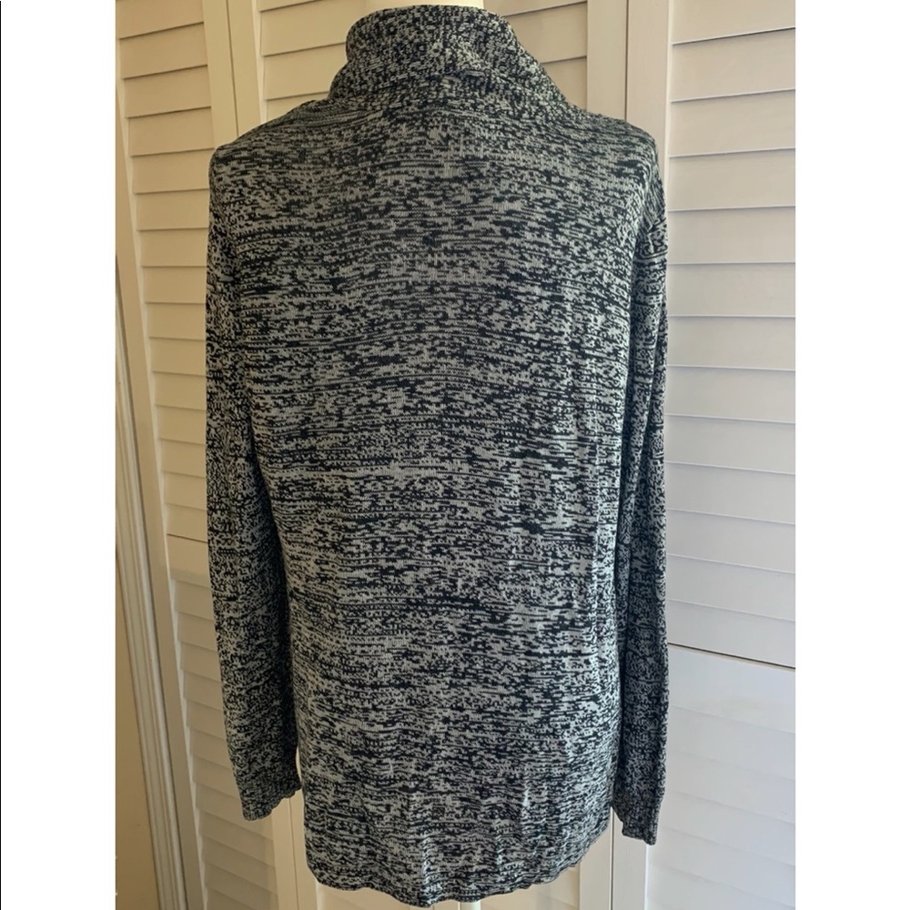Cardigan - Picture 2 of 4